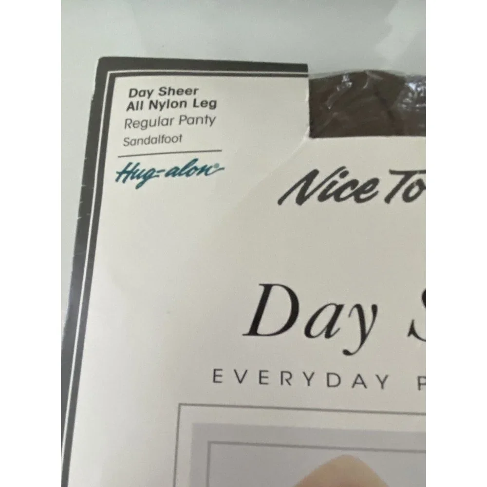 Nice Touch Day Sheer Pantyhose Non Control Size C Smokey Taupe Day Sheer Toe NIB